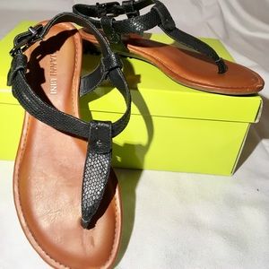 Giani Bini Sandals - size 6.
